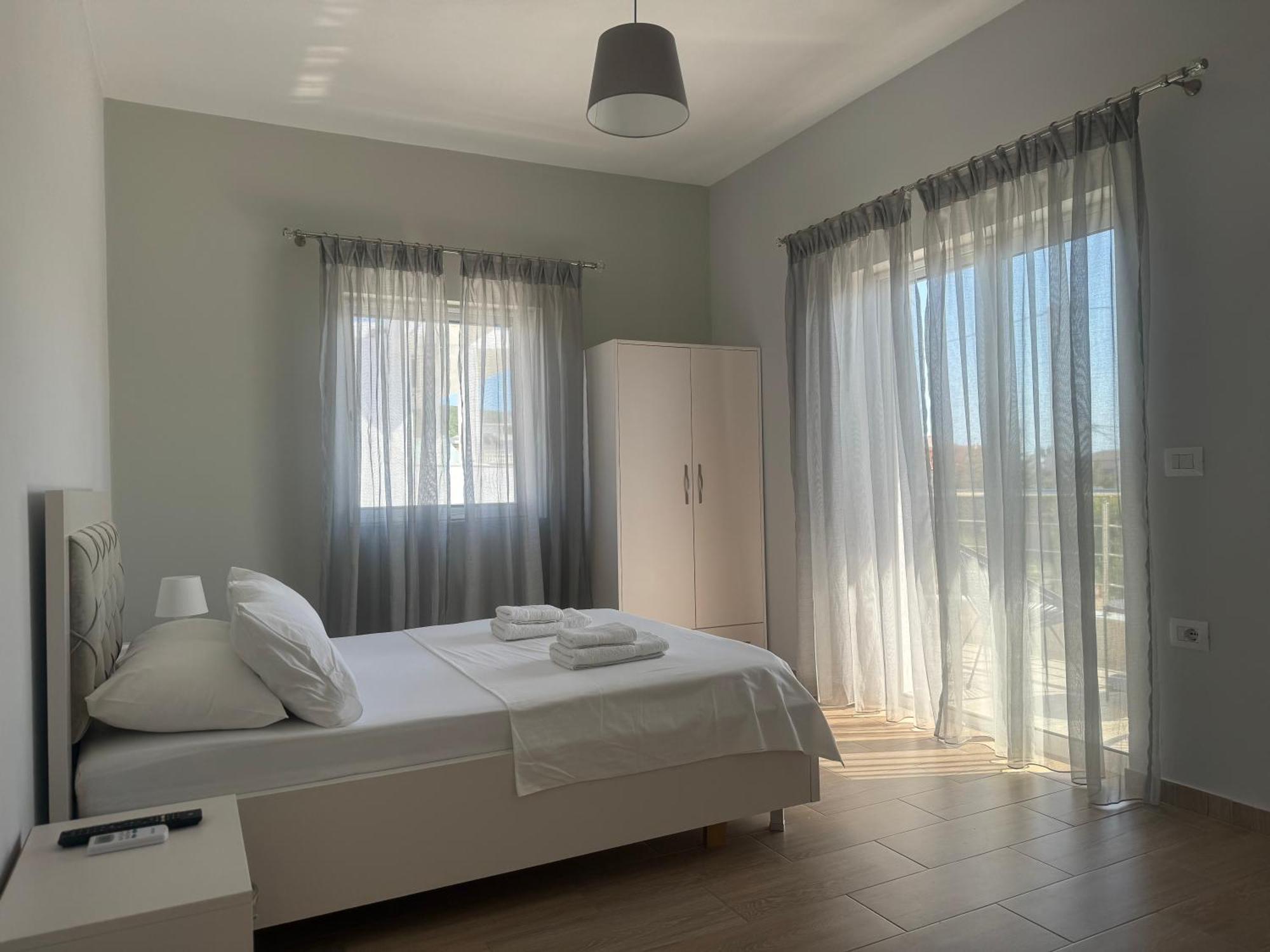 Almando Hotel